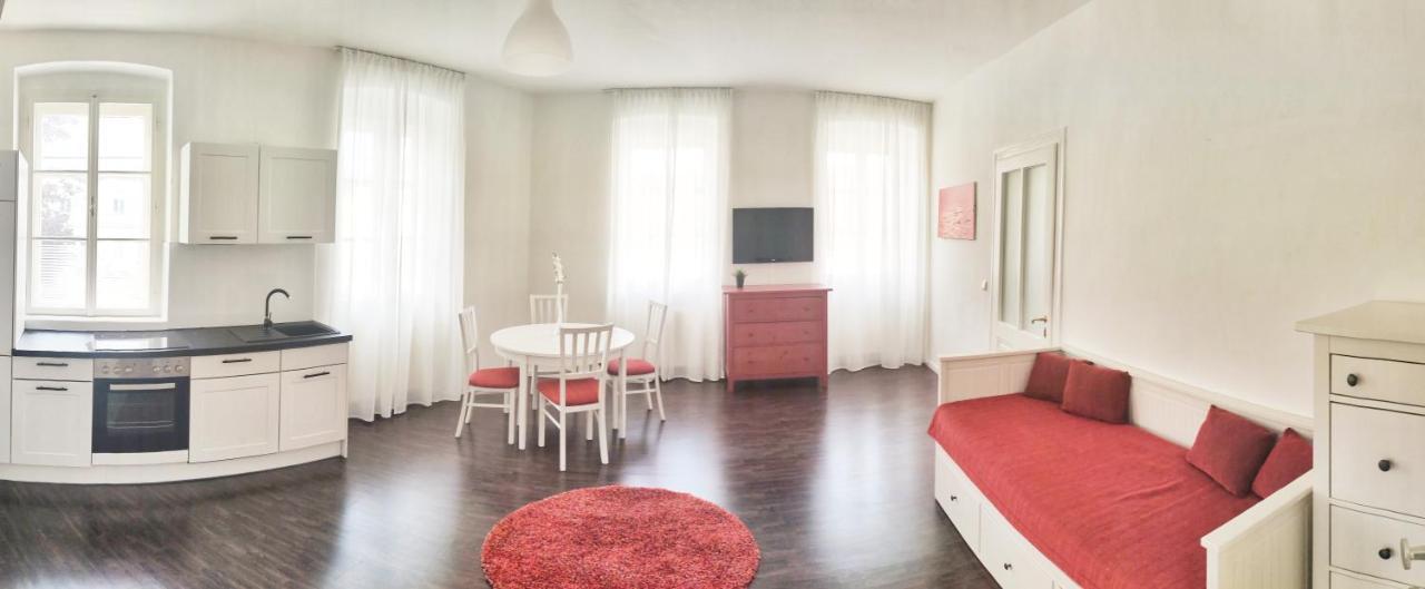 Helle Zweiraumwohnung In Wohngebiet فيينا المظهر الخارجي الصورة